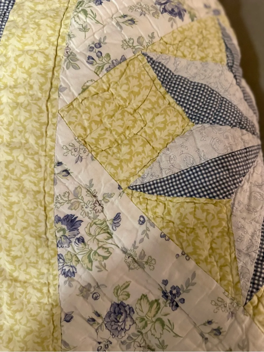 Vintage Handmade Star Patchwork Quilt in Blue and Green 84 x 98